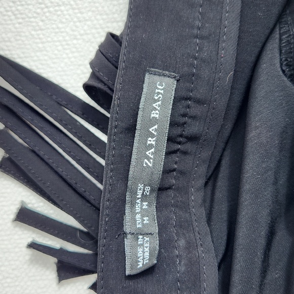 Zara Mini Fringe Skirt size medium - Picture 3 of 4
